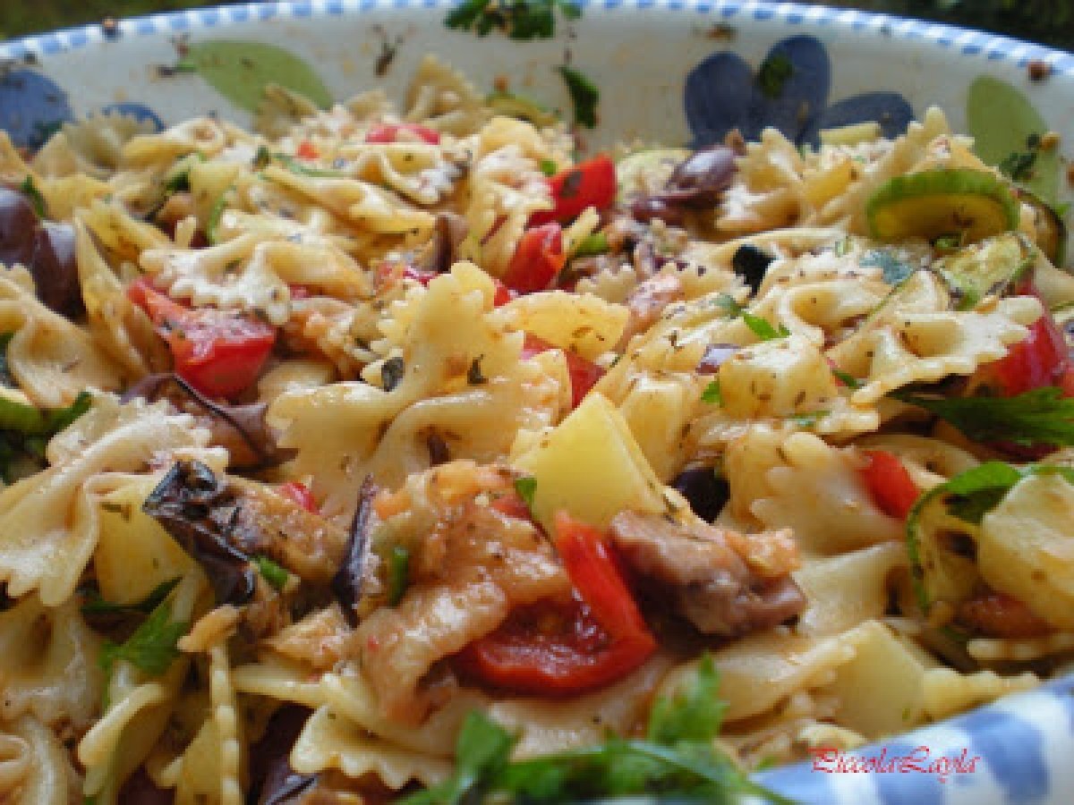 Insalata di pasta con verdure grigliate - foto 3