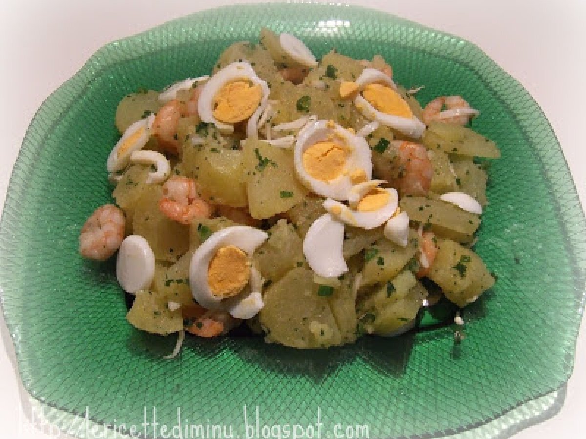 Insalata di patate con gamberi e uova, foto 11
