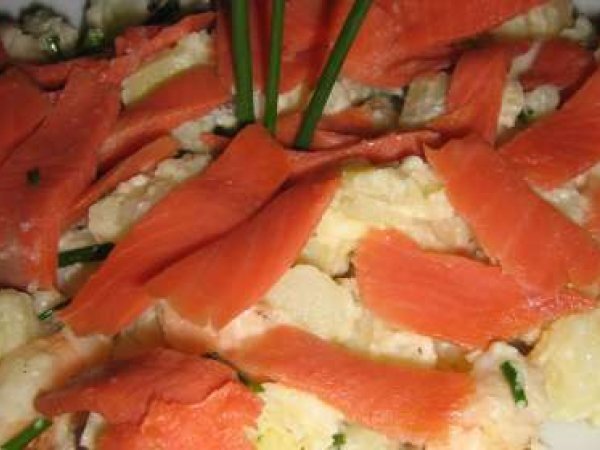 INSALATA di PATATE SAPORITA con SALMONE AFFUMICATO, foto 2