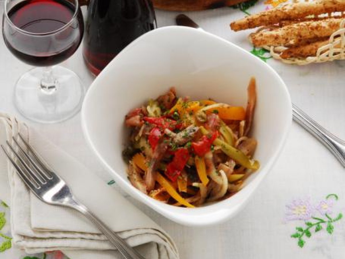Insalata di pollo e peperoni