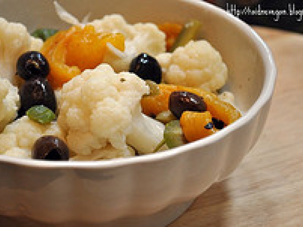 Insalata Di Rinforzo. Vegan e non