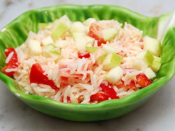 INSALATA DI RISO BASMATI CON POLPA DI GRANCHIO, MELE E PEPERONE