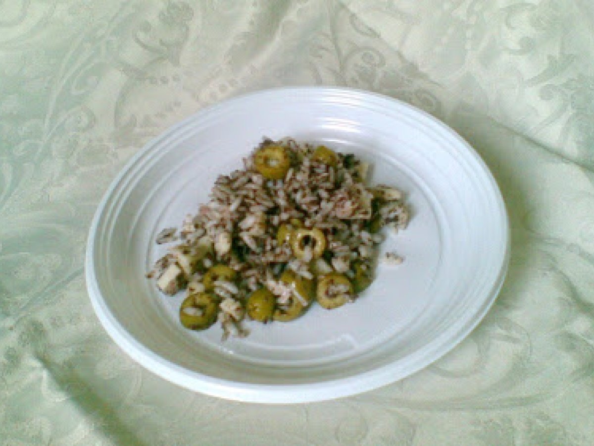 INSALATA DI RISO CON PATE' DI OLIVE - foto 2