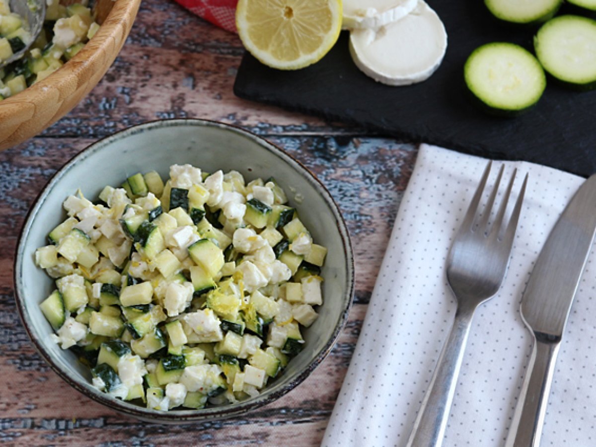 Insalata di zucchine crude, caprino e limone - foto 3