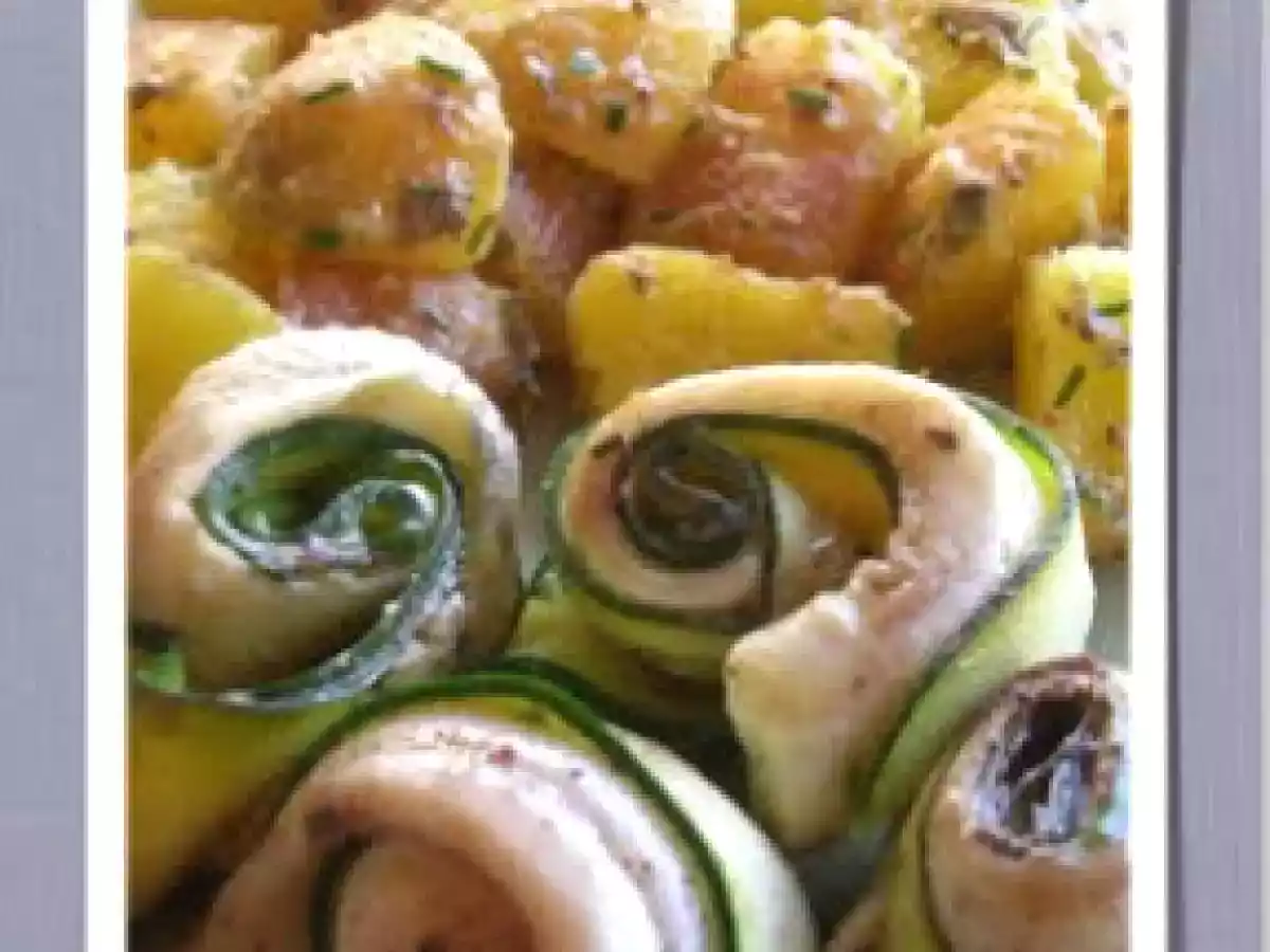 Involtini di pesce e zucchine con insalata di patate alla similtedesca