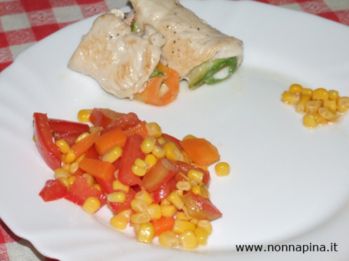 Involtini di pollo carote e zucchine