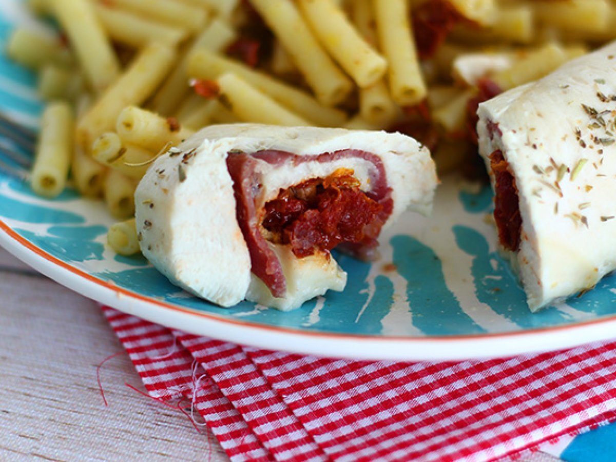 Involtini di pollo pomodori secchi e mozzarella - foto 4