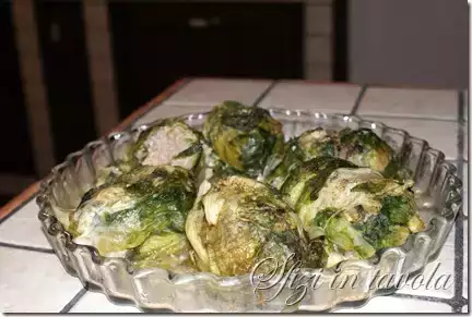 Involtini di scarole ripieni