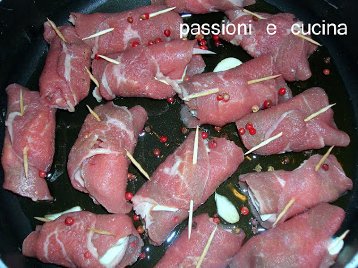 INVOLTINI SAPORITI AL PEPE ROSA - foto 2