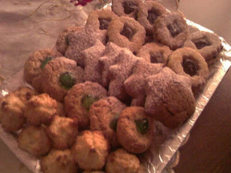 Joyeux Noël..biscottini al cocco, biscotti alle mandorle, foto 2