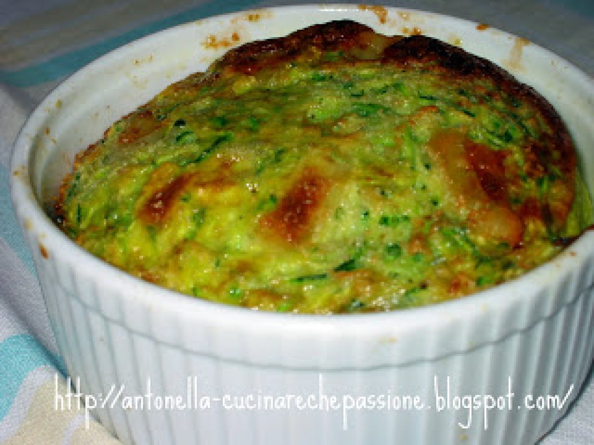 Julienne di zucchine in cocotte al microonde