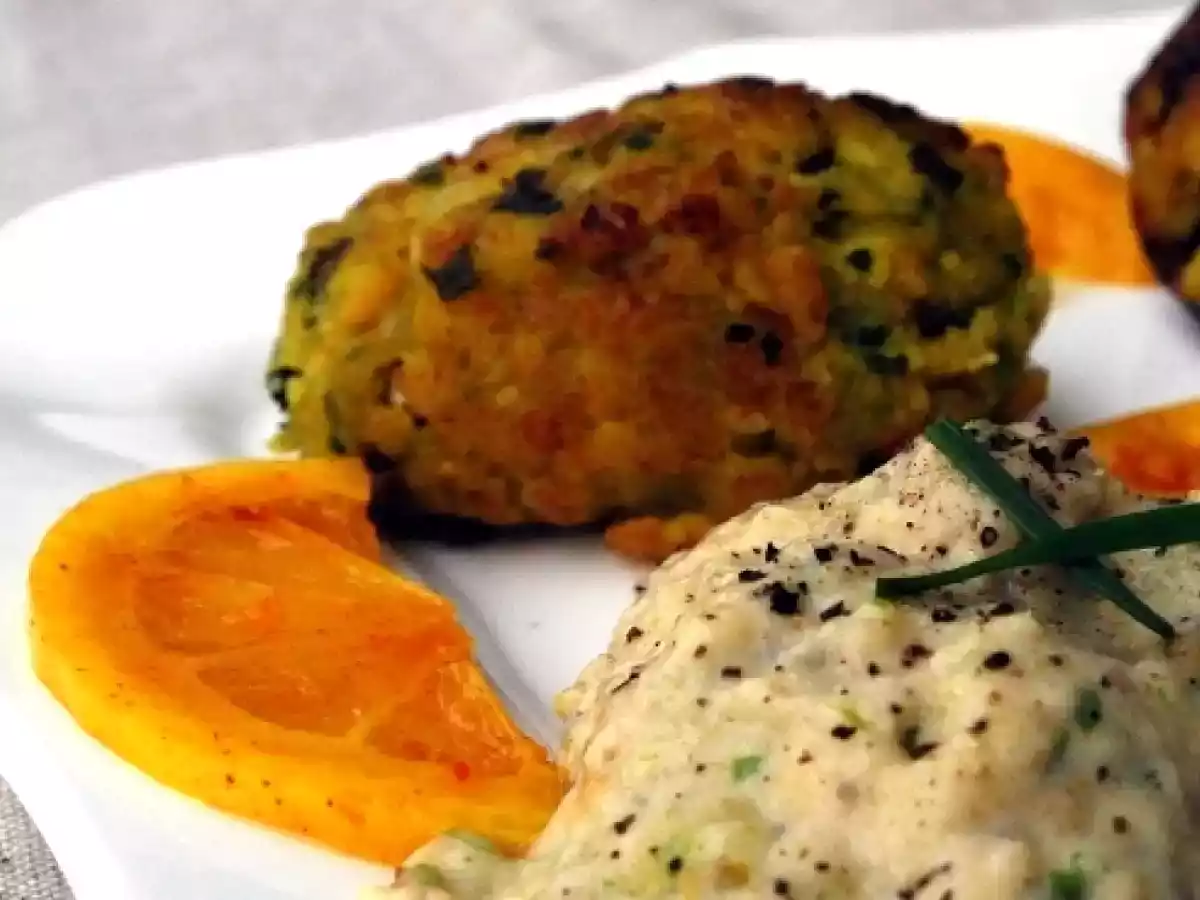 Kebab di pesce e capperi con crema di melanzane arrostite