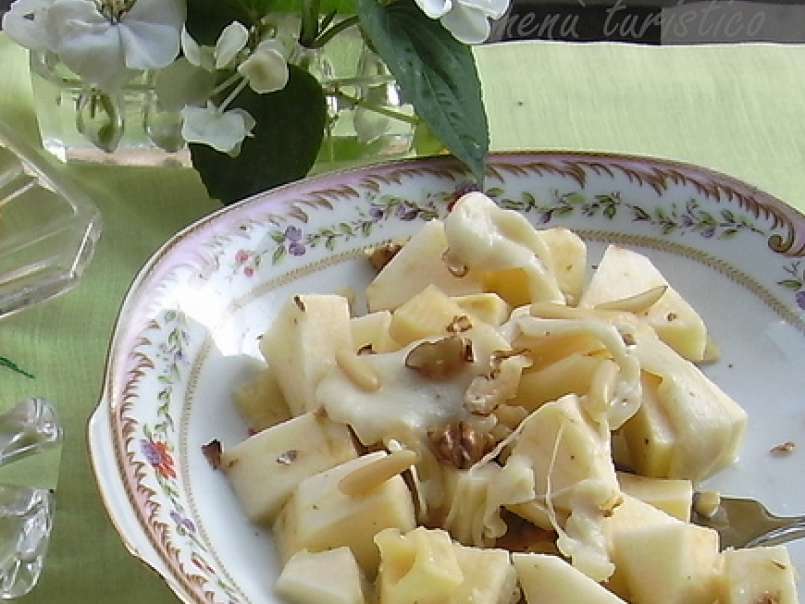 L' insalata di mele, pinoli e noci e la Val Genova, foto 1