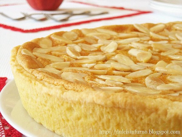 La Crostata di Mele e Mandorle è di Adriano Continisio, foto 2