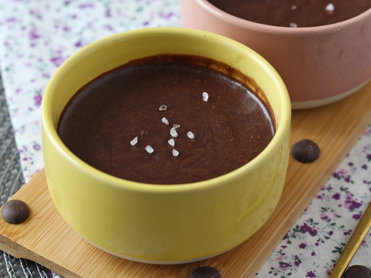 La mousse al cioccolato perfetta: ultra golosa con un pizzico di sale - foto 8