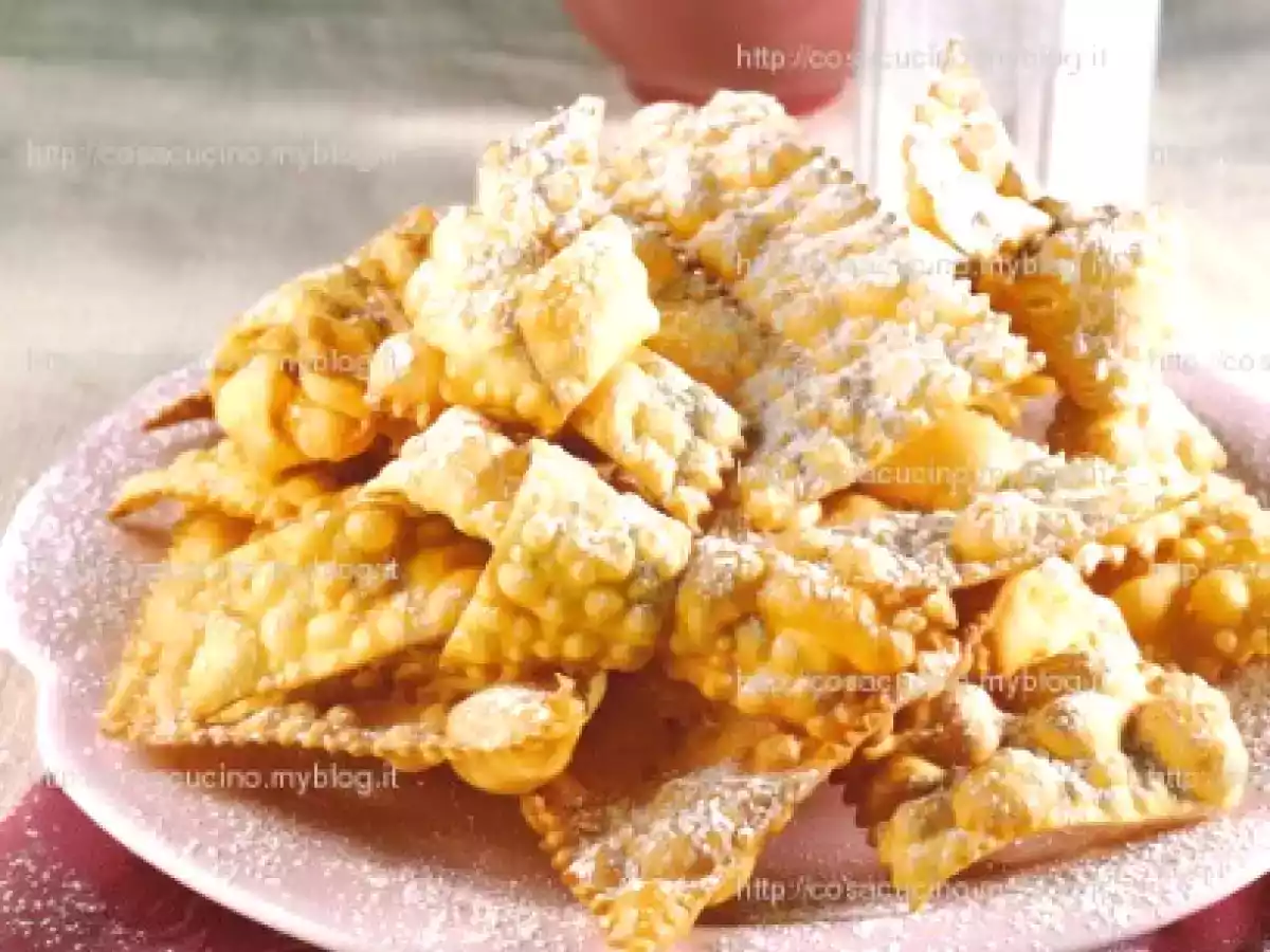 La ricetta delle chiacchiere - passo passo e con foto