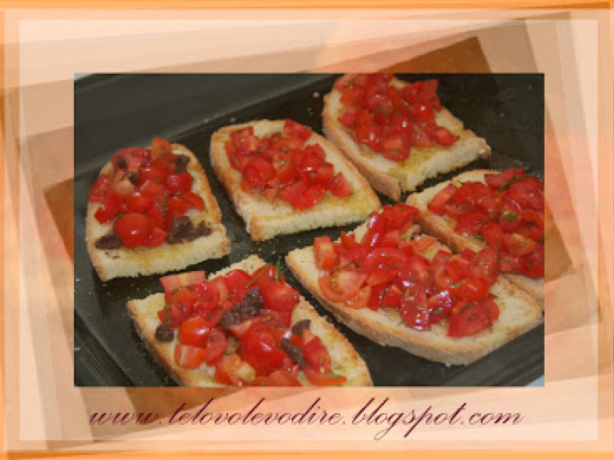 LA SIGNORA BRUSCHETTA....con datterini di Puglia