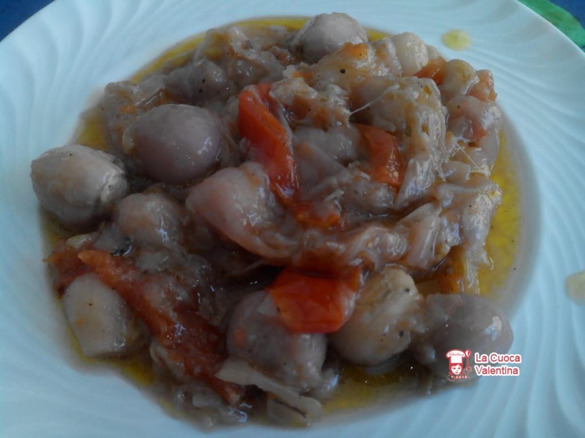 Lampascioni ( pampasciuni) stufati con la cipolla