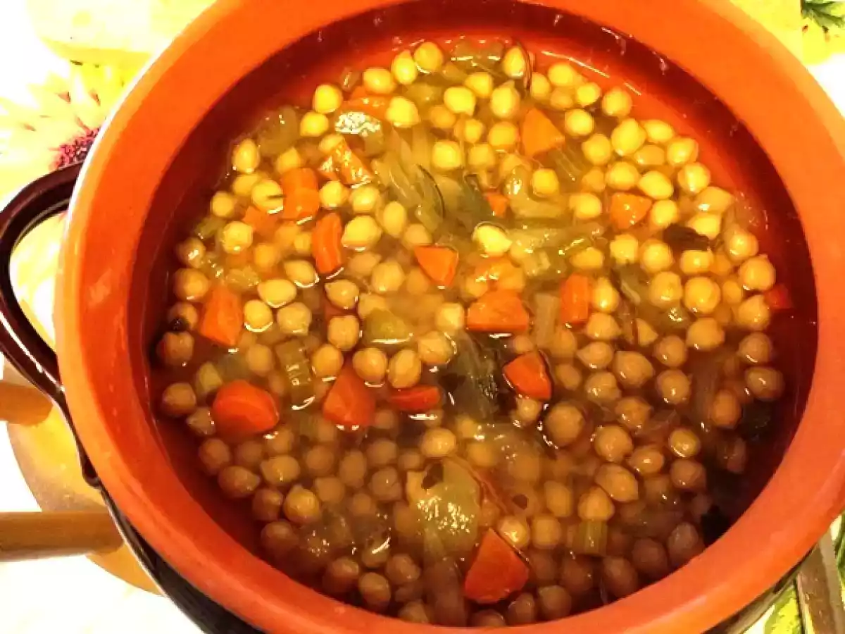 lampuga fritto su letto di cous cous e verdure speziate - foto 5