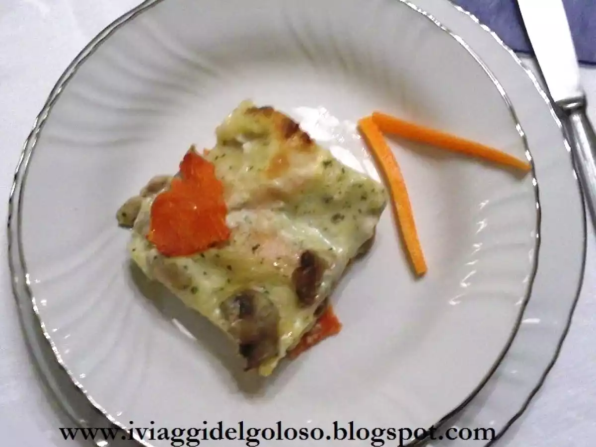 LASAGNE AL FORNO SALMONE E FUNGHI