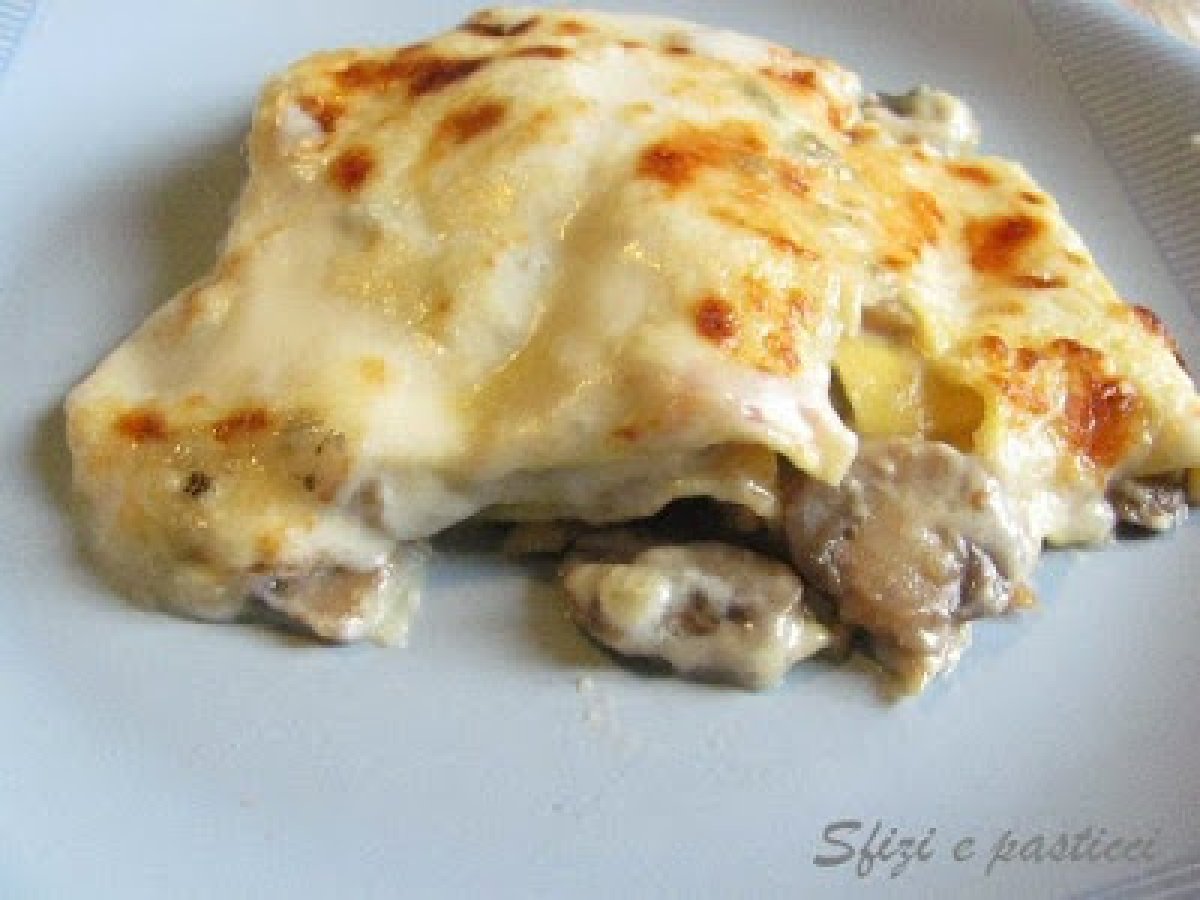 Lasagne con funghi e gorgonzola