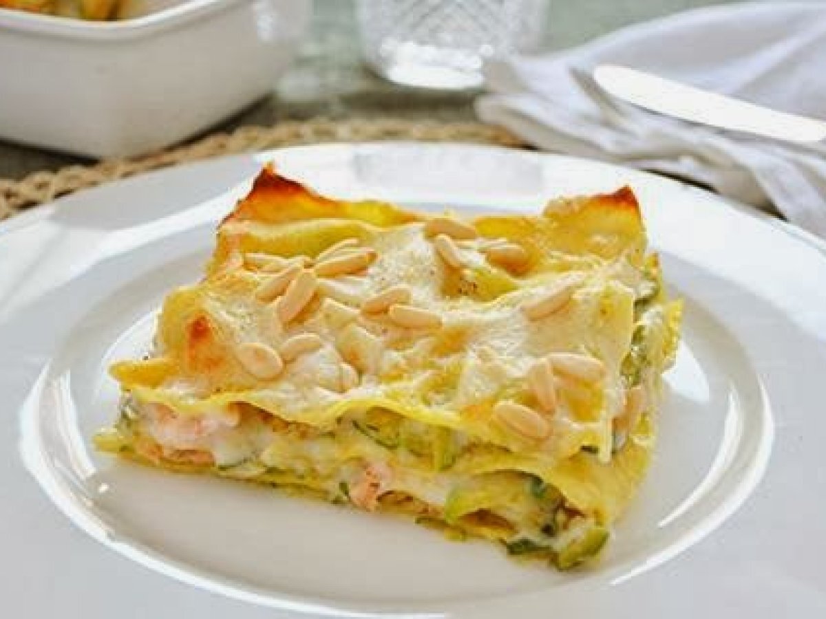 Lasagne con salmone e zucchine