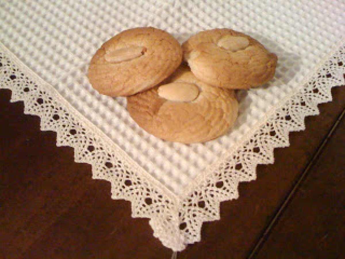 LATTE DI MANDORLA con BISCOTTI DI MANDORLE - foto 2