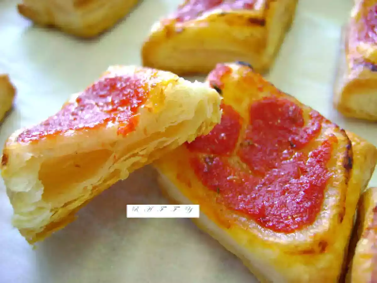 LE PIZZETTE CON LA FINTA SFOGLIA ....