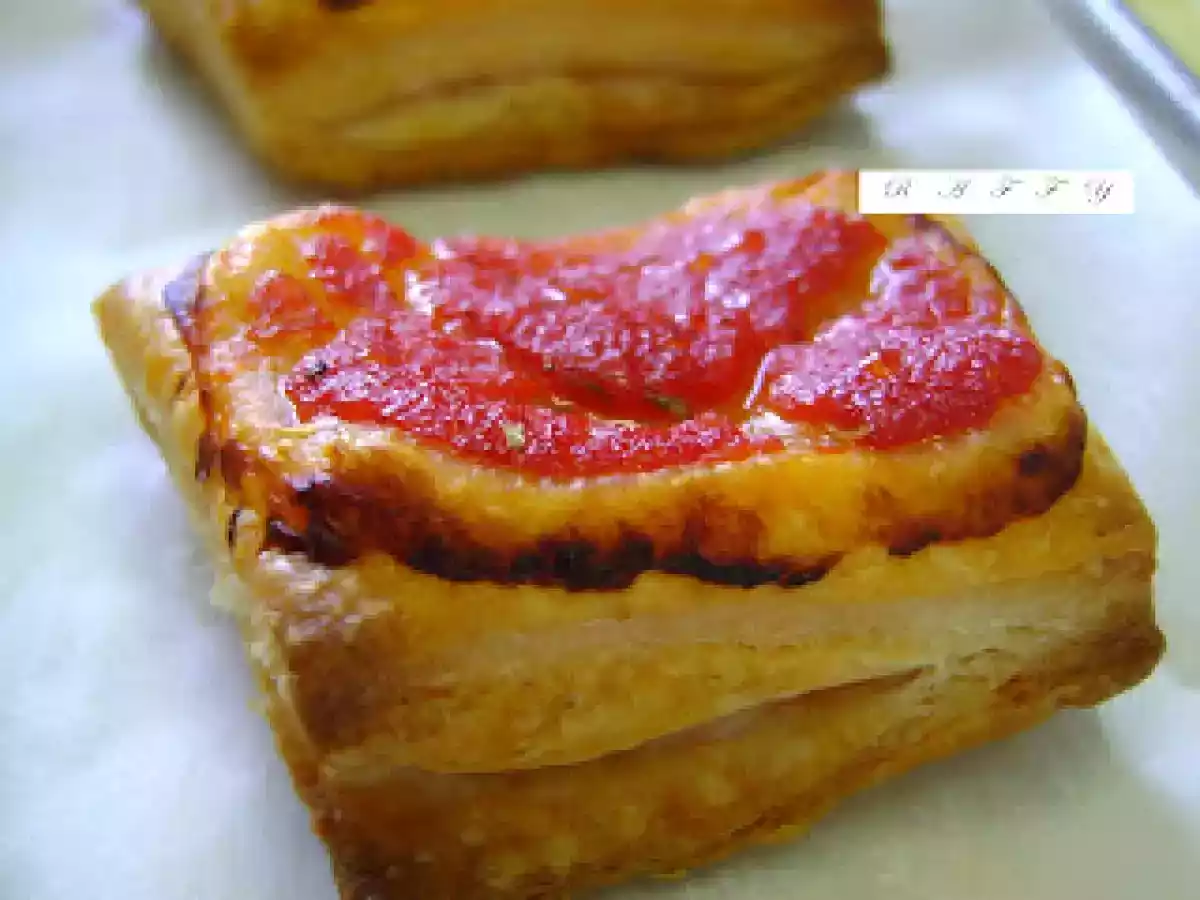 LE PIZZETTE CON LA FINTA SFOGLIA .... - foto 3