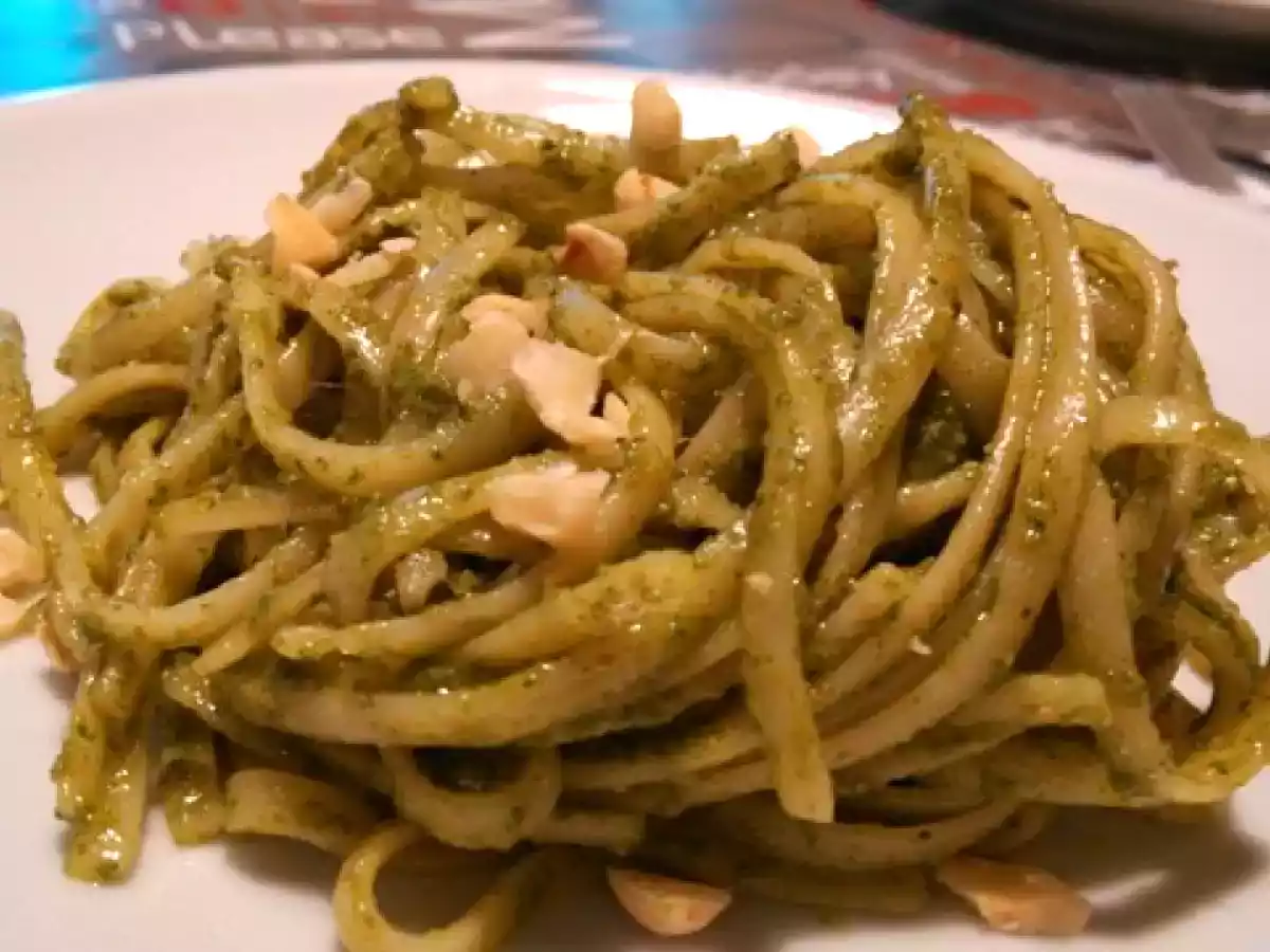 Linguine al pesto di dragoncello