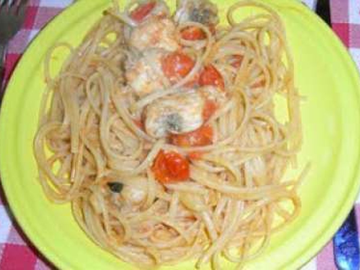 Linguine al sugo di rana pescatrice
