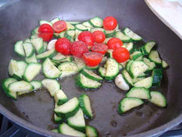Linguine di Gragnano con gambero rosso e zucchine, foto 5