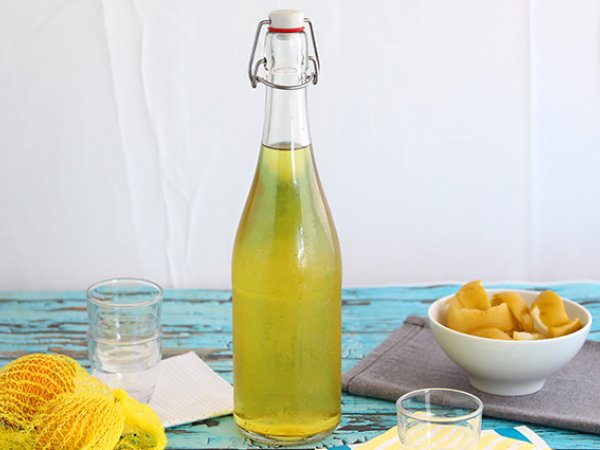 Liquore al limone Liquore al limone