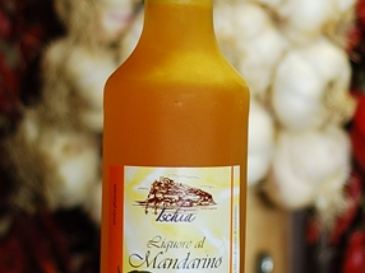 LIQUORE AL MANDARINO