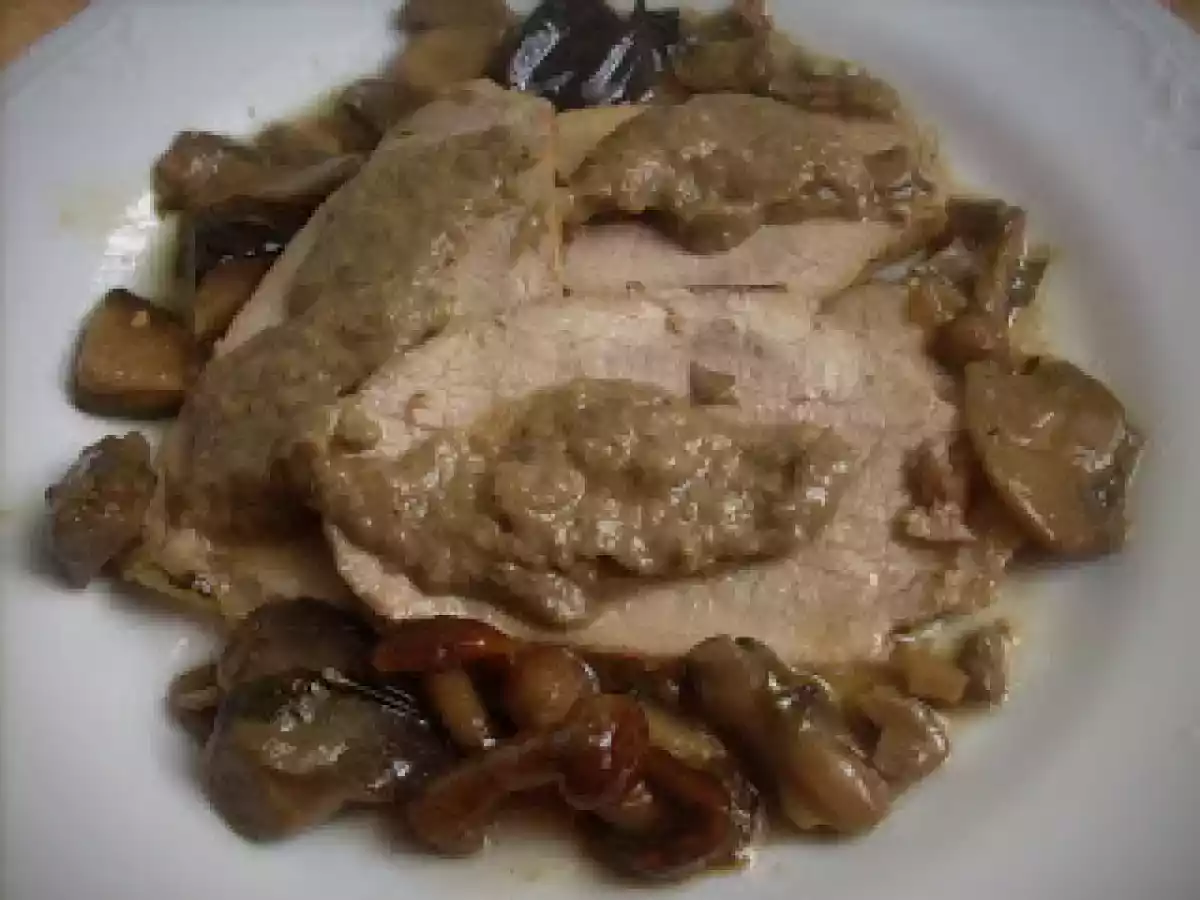 LONZA DI MAIALE CON FUNGHI PORCINI