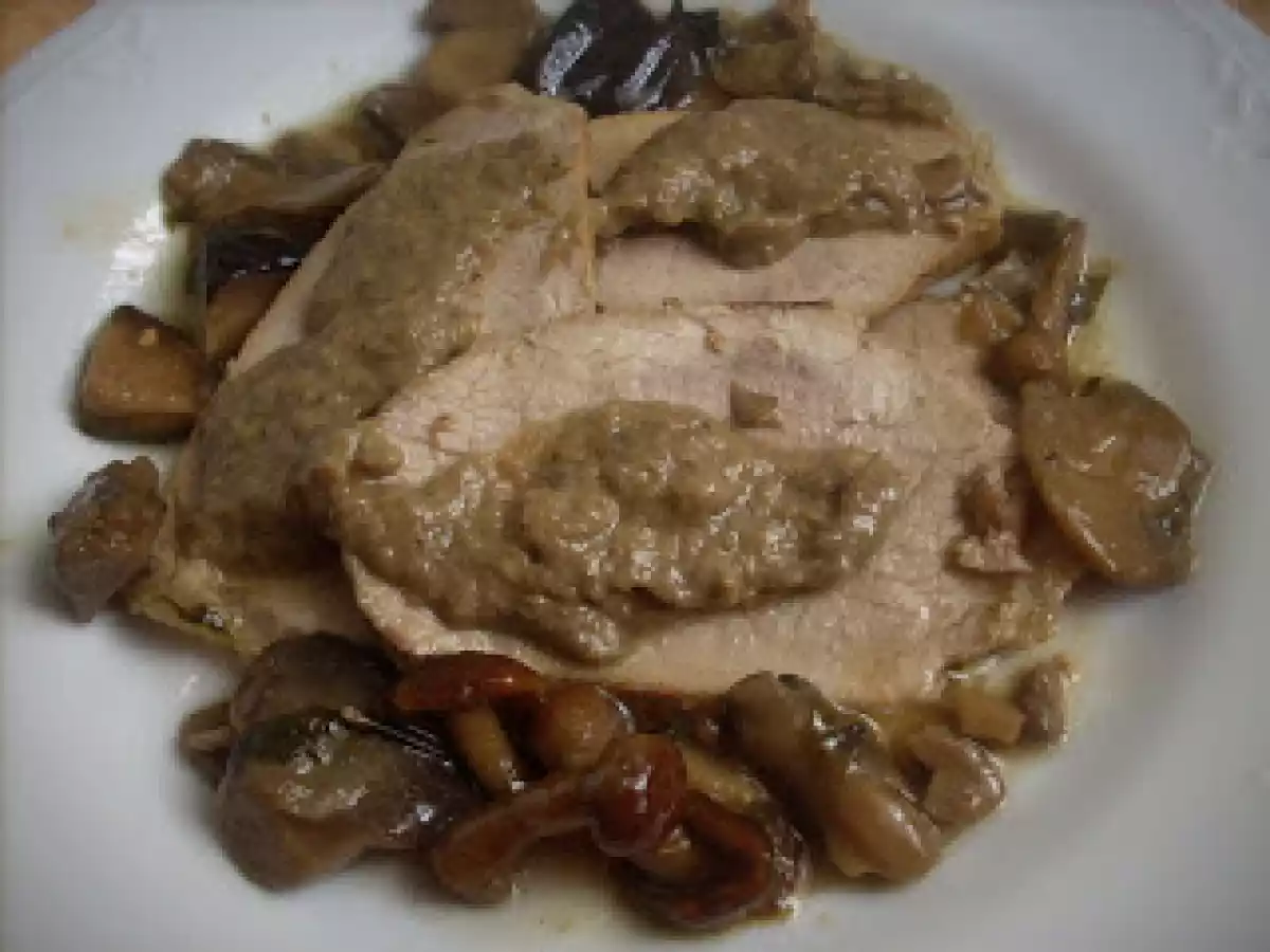 LONZA DI MAIALE CON FUNGHI PORCINI - foto 2