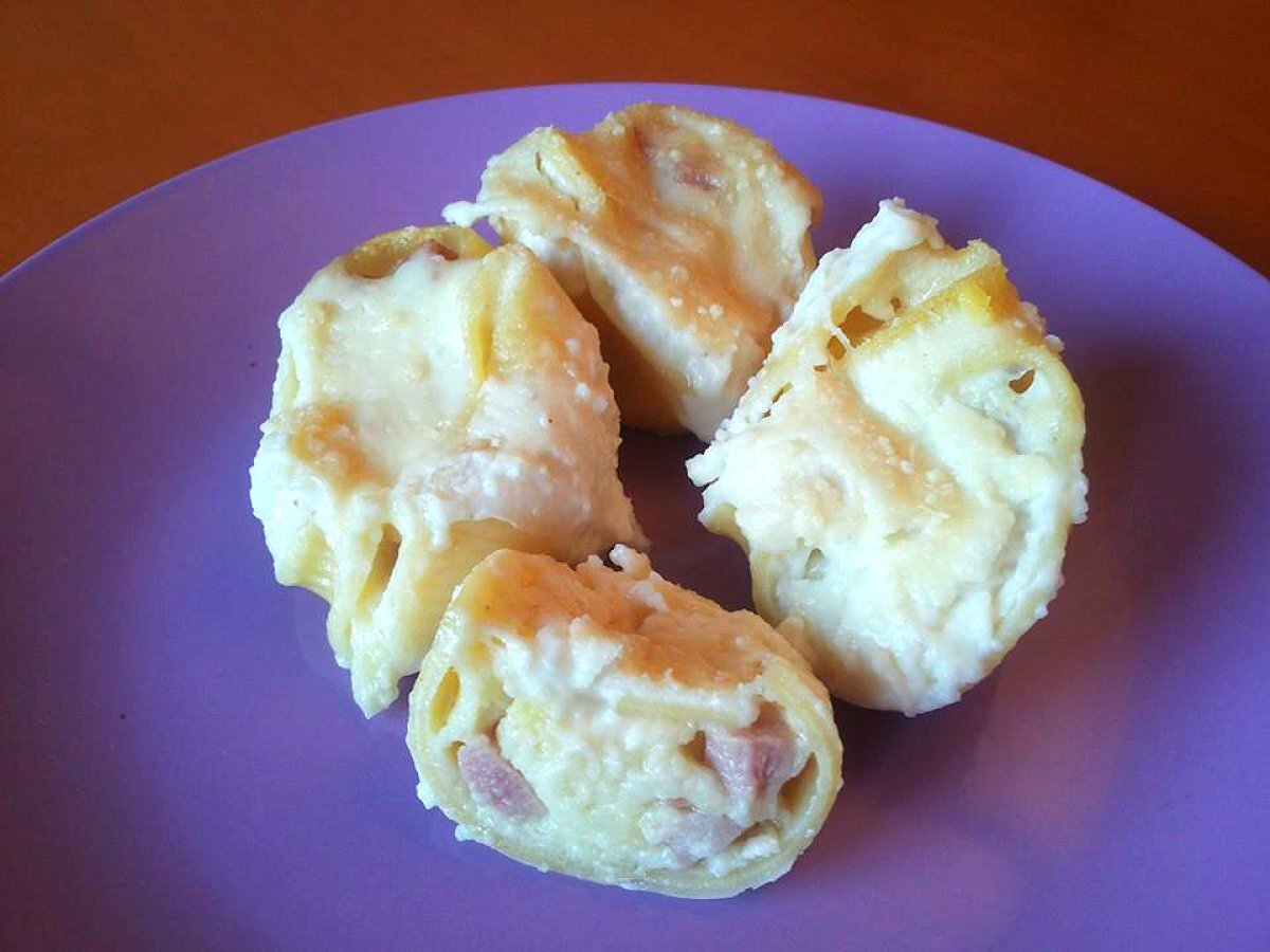 Lumaconi ripieni di mortadella