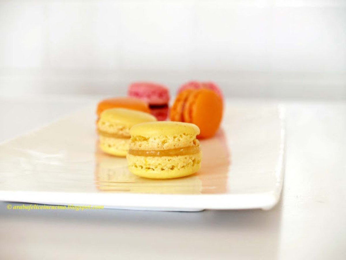 Macarons al lemon curd