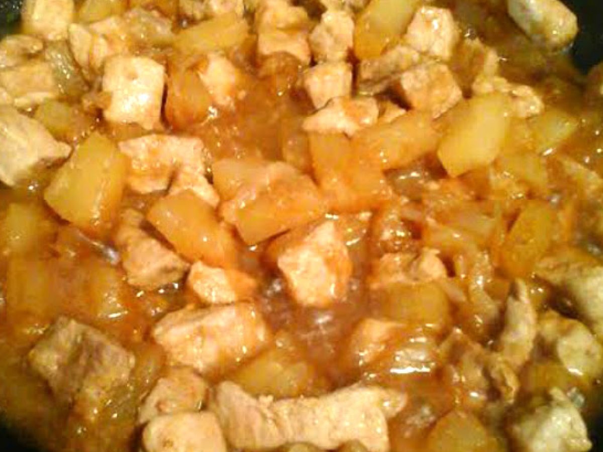 Maiale all'ananas in agrodolce