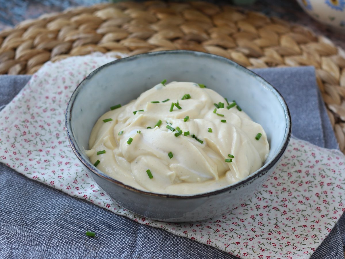 Maionese leggera senza olio. Perfetta se non volete mangiare le uova crude! - foto 5