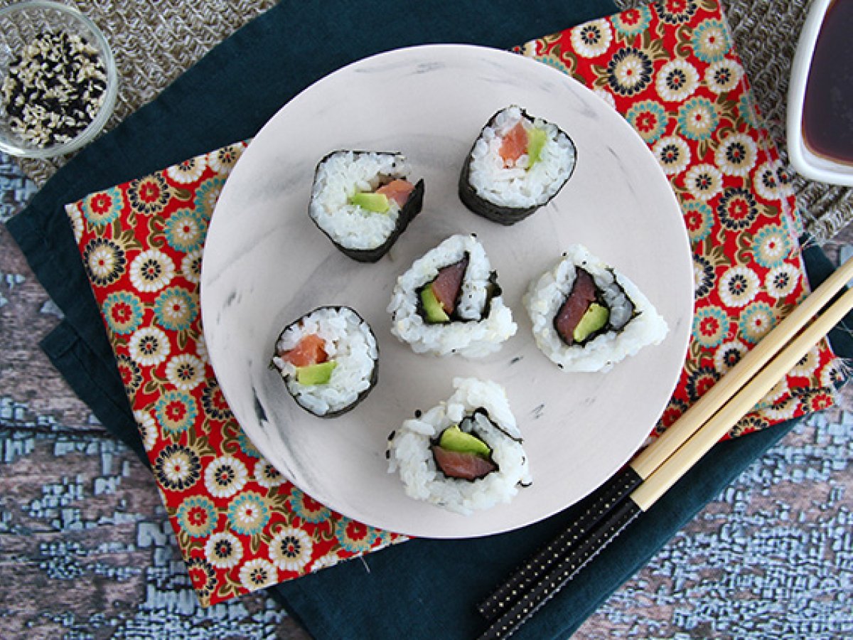 Maki di salmone affumicato e avocado - foto 3