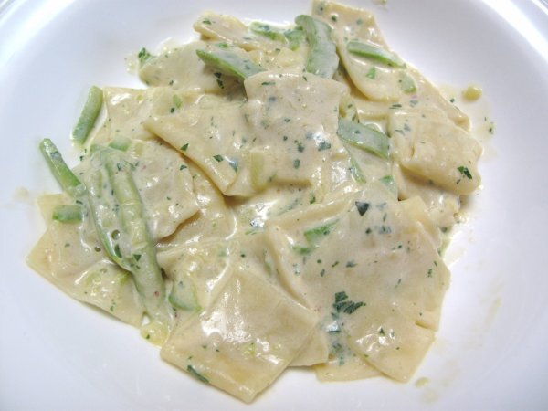 Maltagliati con zucchine e crema di salmone