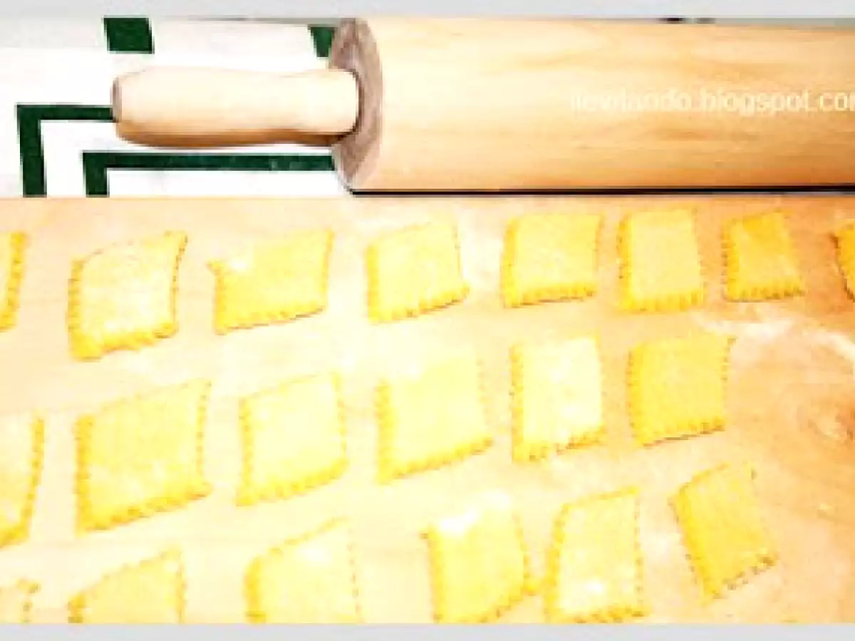 Maltagliati di patate al radicchio, becon e nocciole - foto 4