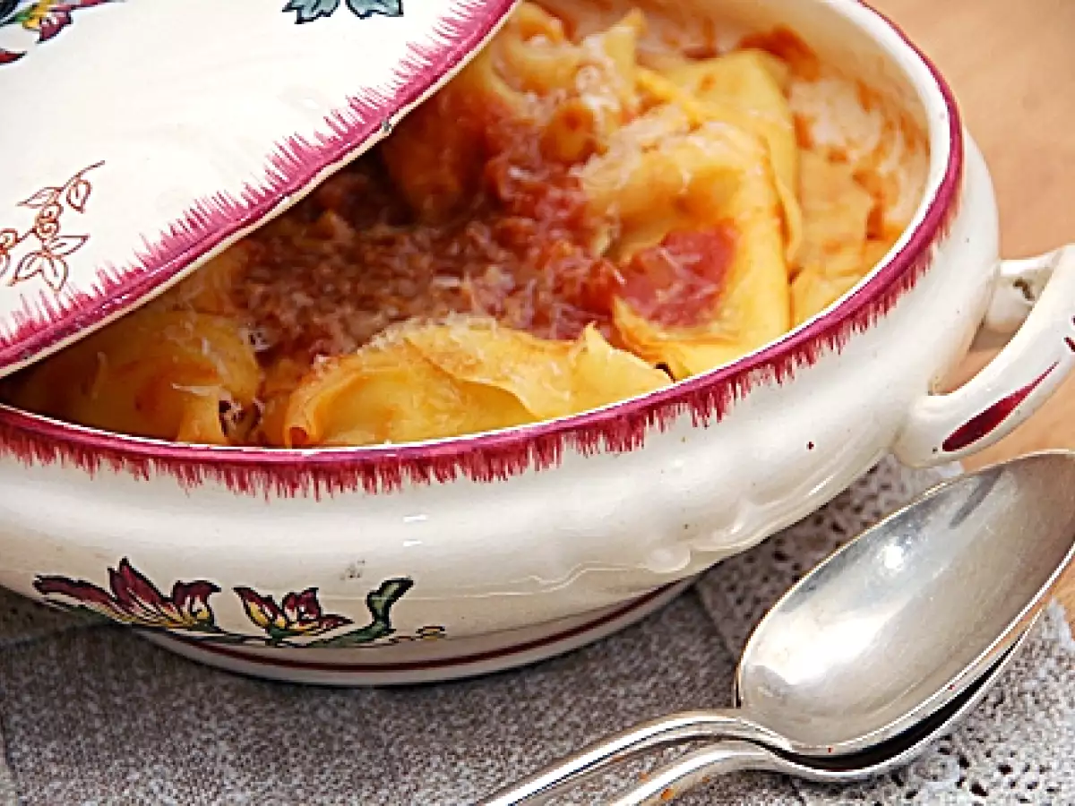 Mandilli de saea cu u tuccu (lasagnette al sugo alla genovese) - foto 2
