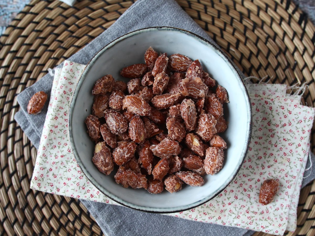Mandorle pralinate in friggitrice ad aria - foto 3
