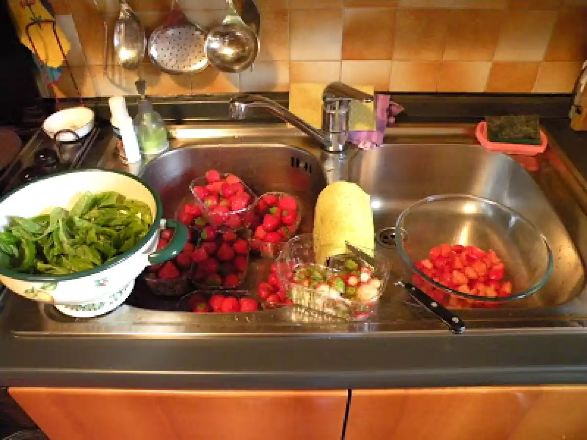 Marmellata alle fragole, basilico e fantasia di pepe - foto 6