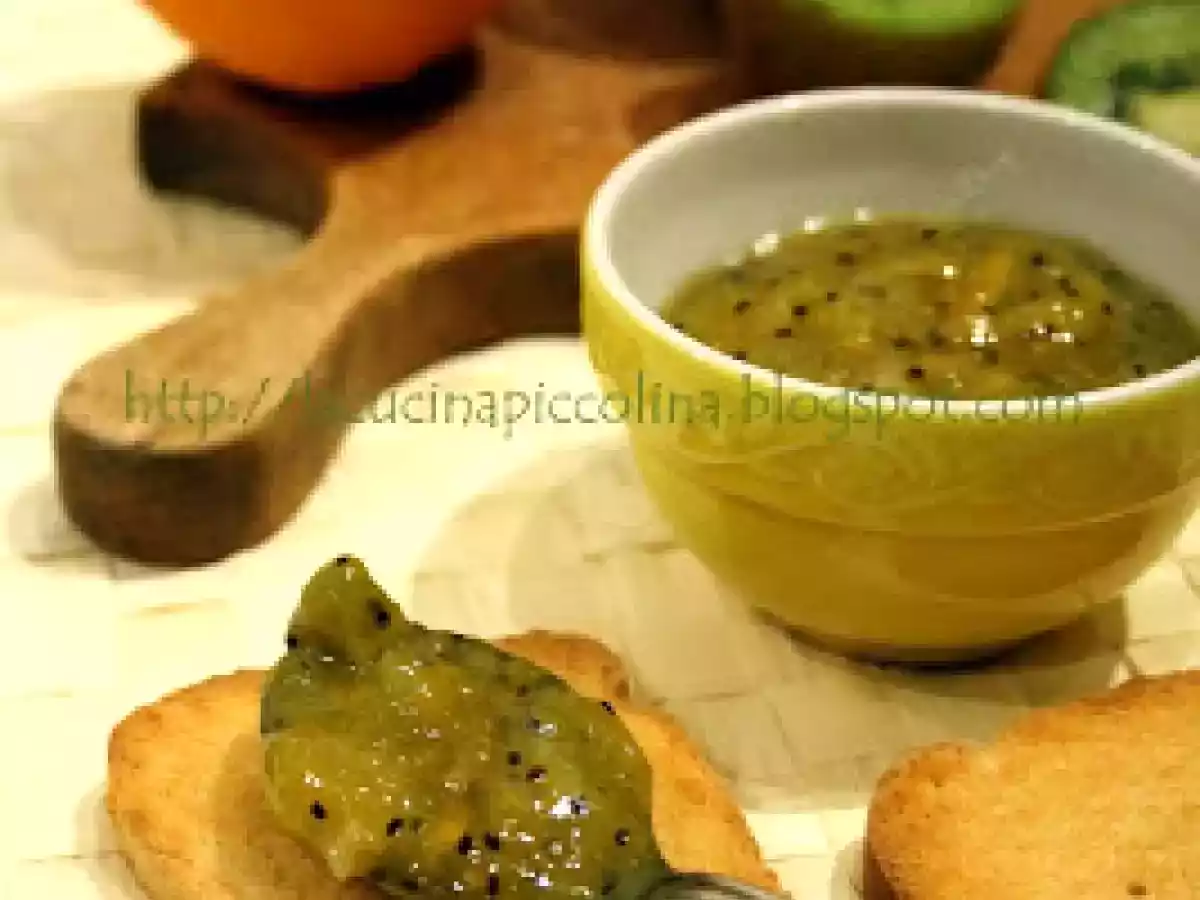 Marmellata di arance e kiwi