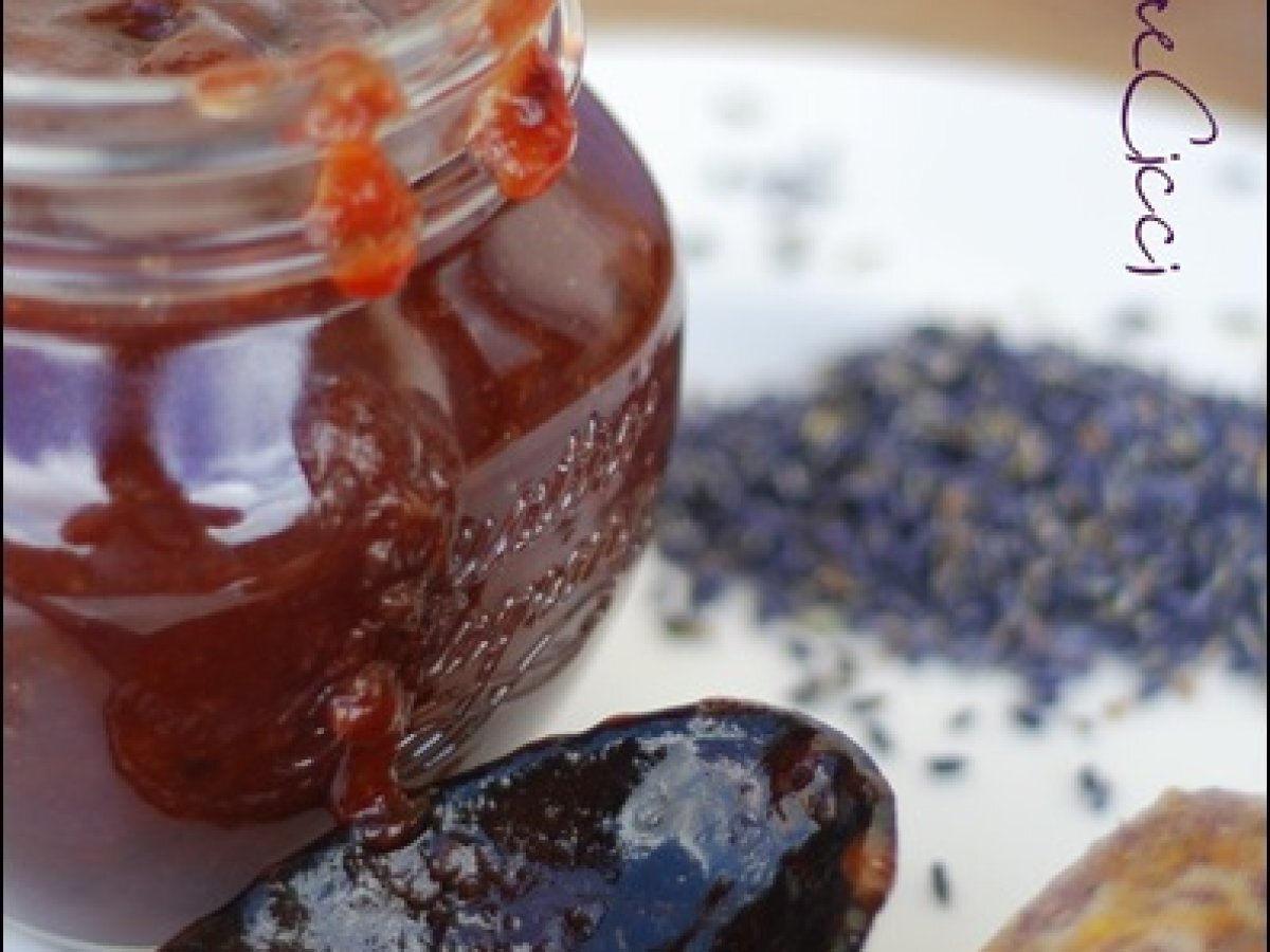 Marmellata di pesche, prugne, uva al profumo di vaniglia e lavanda - foto 2