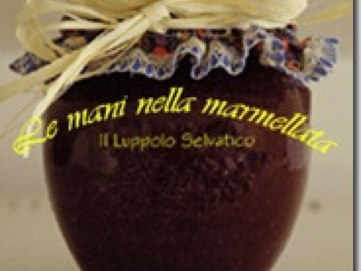 Marmellata di Prugne, uva fragola, alloro e zenzero. - foto 3