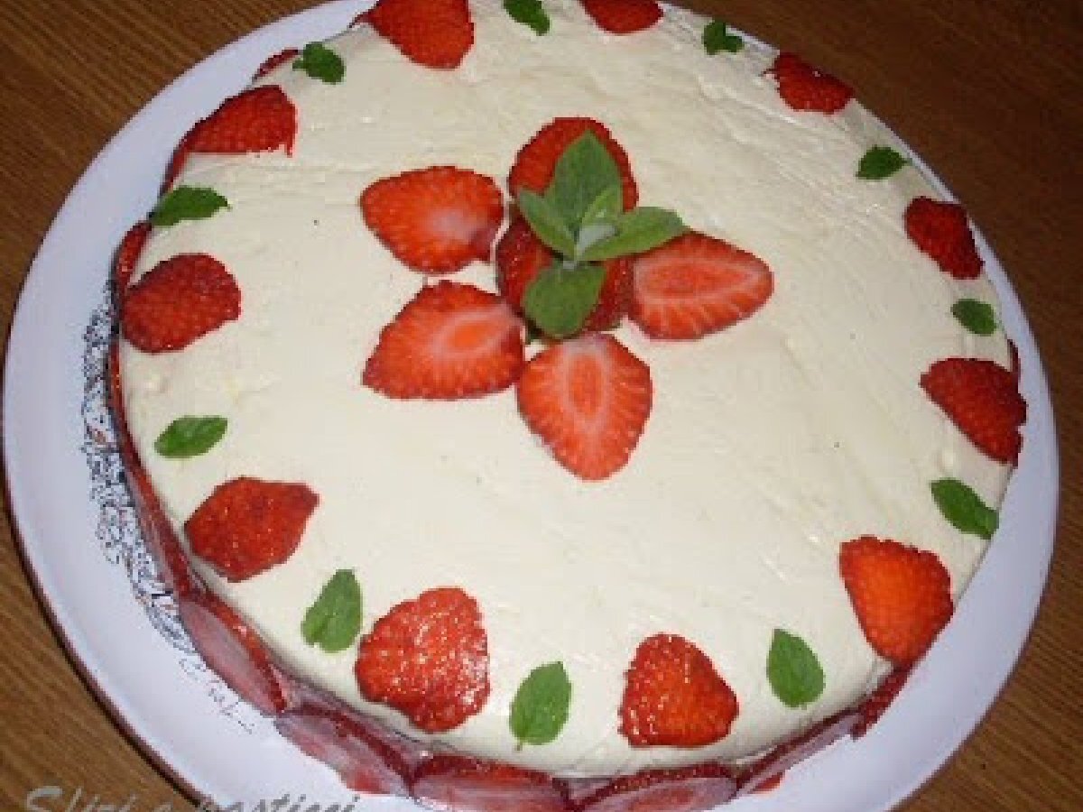 Marquise alla crema di fragole